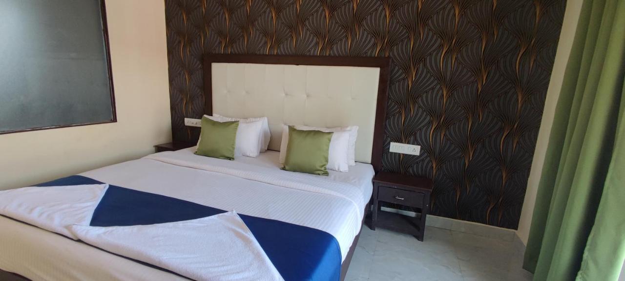 Royal Tulip Beach Cottages Arambol Kültér fotó